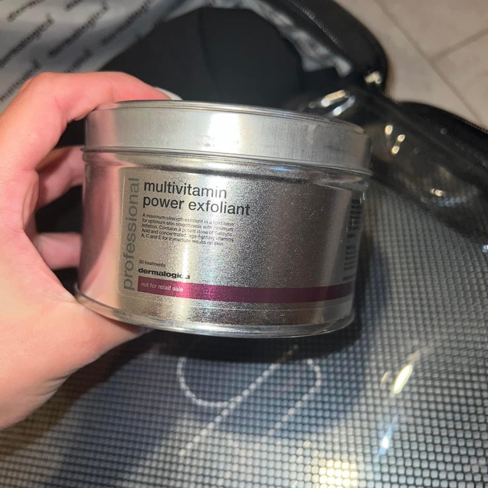 Dermalogica multivitamin power exfoliant- NEVER USED